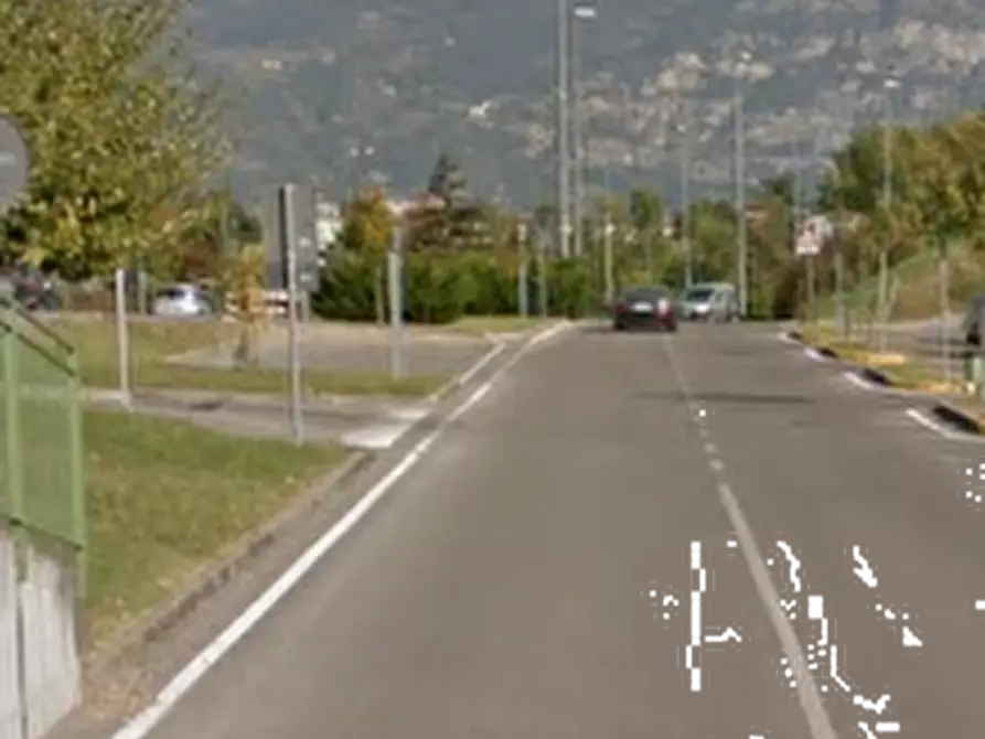 Immagine 8 di Negozio in vendita  in Via Roma a Corte Franca