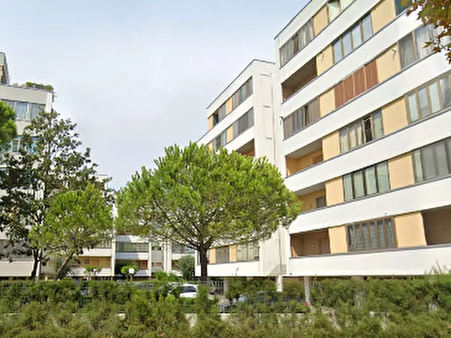 Immagine 3 di Appartamento in vendita  in Viale Leonardo a Ravenna