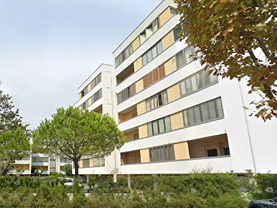 Immagine 14 di Appartamento in vendita  in Viale Leonardo a Ravenna