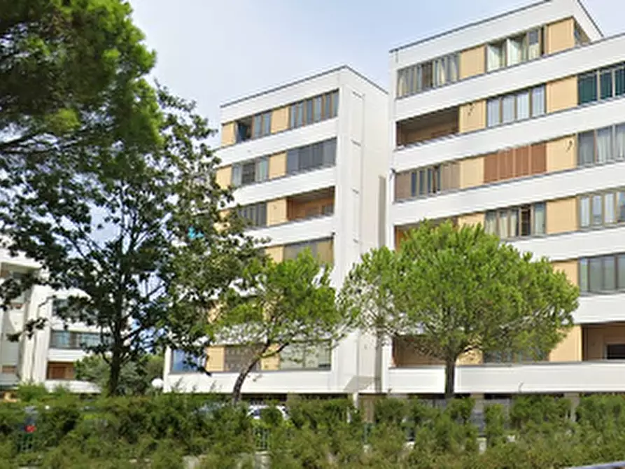 Immagine 19 di Appartamento in vendita  in Viale Leonardo a Ravenna