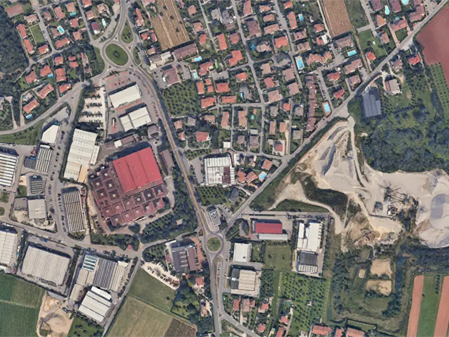 Immagine 1 di Capannone industriale in vendita  in Via Nazionale a Puegnago Sul Garda