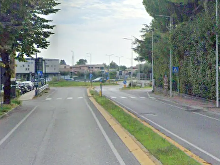 Immagine 7 di Capannone industriale in vendita  in Via Nazionale a Puegnago Sul Garda