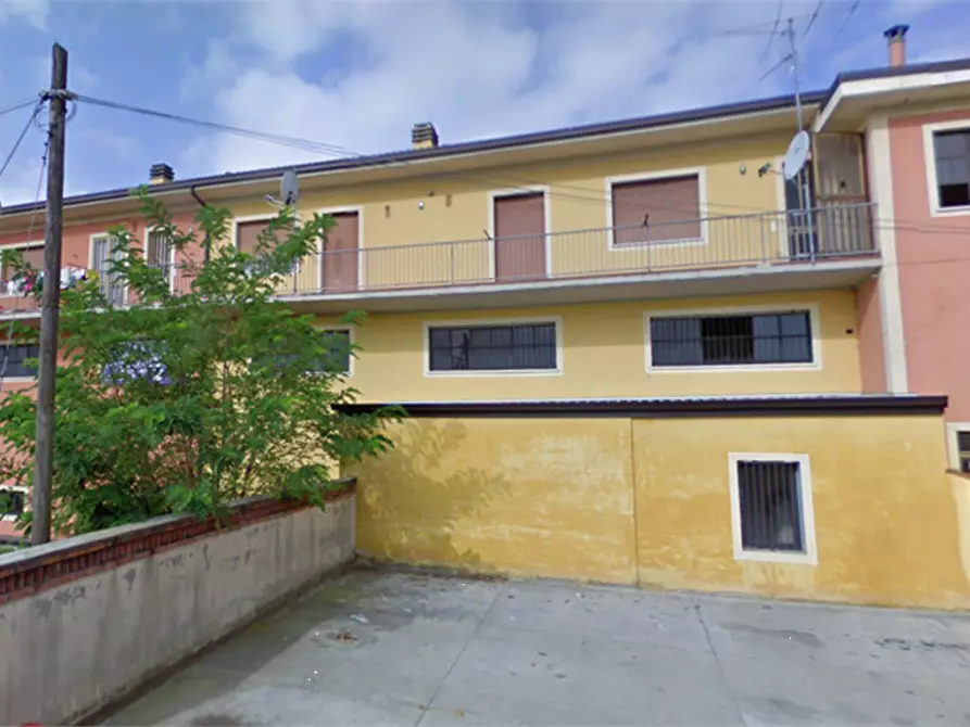 Immagine 4 di Appartamento in vendita  in Via Castrina a Travagliato