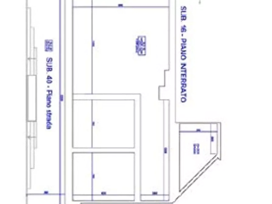 Immagine 6 di Negozio in vendita  in Via Nolfi a Fano