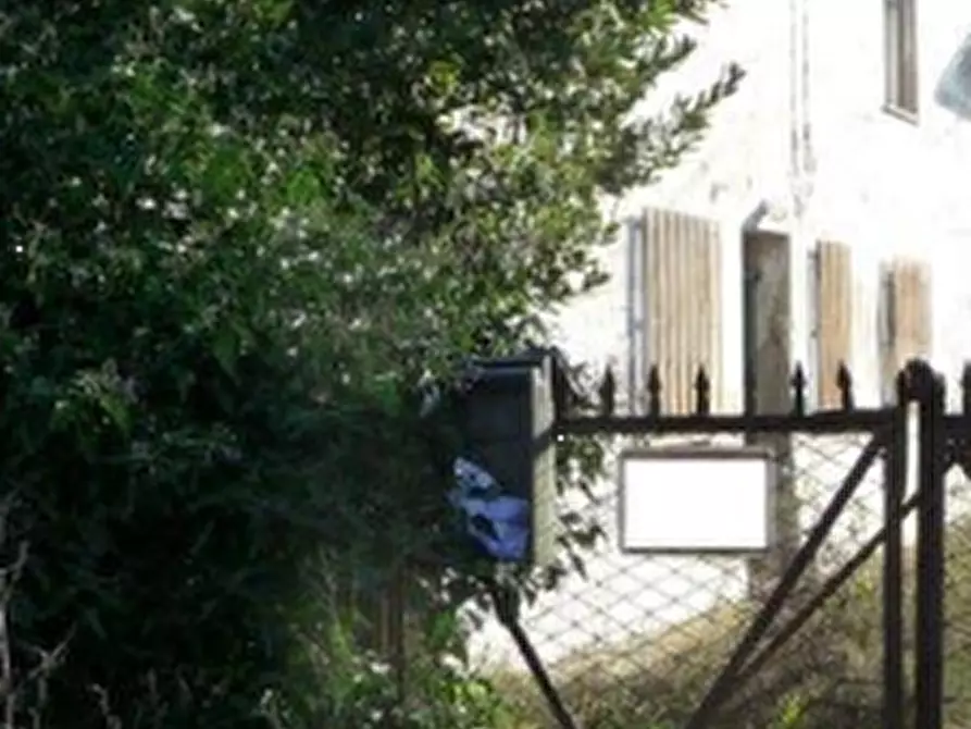 Immagine 1 di Casa indipendente in vendita  in Vicolo San Sisto a Ravenna