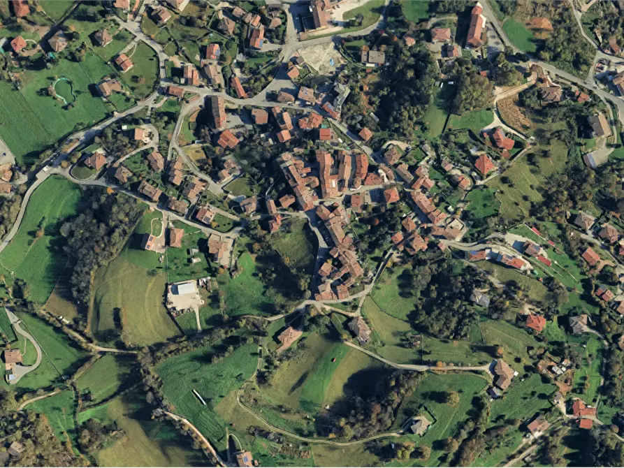 Immagine 15 di Casa bifamiliare in vendita  in Vicolo dei Mille a Serle