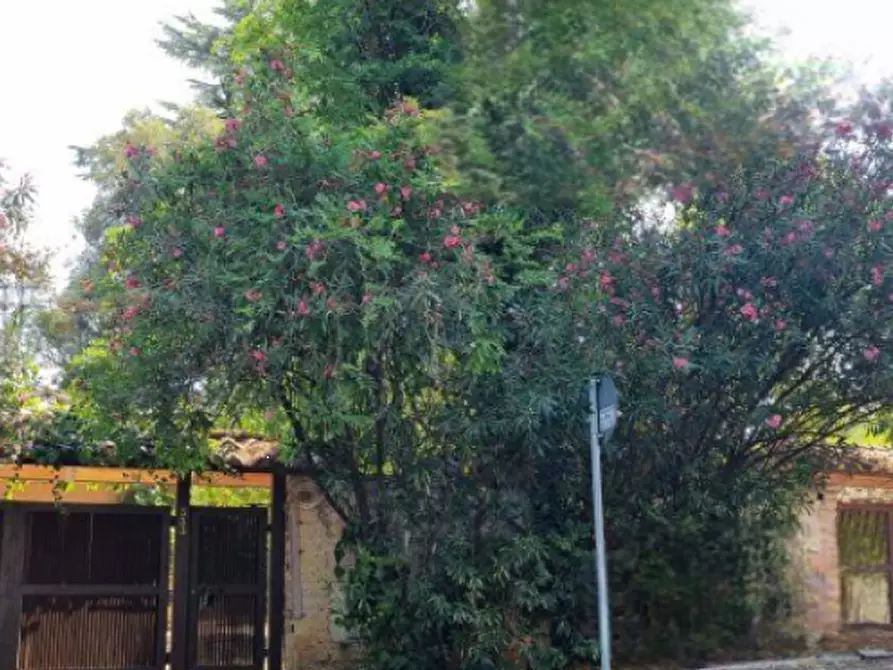 Immagine 3 di Casa bifamiliare in vendita  in Via di Quarto Peperino a Roma