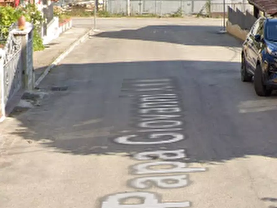 Immagine 11 di Appartamento in vendita  in Via Papa Giovanni XXIII a Montecalvo In Foglia