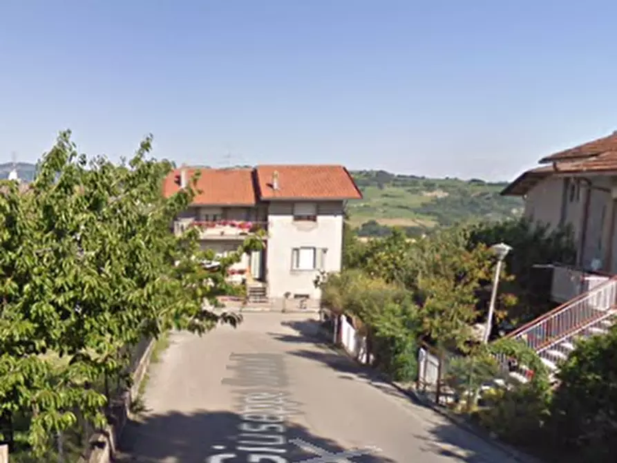 Immagine 5 di Appartamento in vendita  in Via Giuseppe Garibaldi a Tavoleto