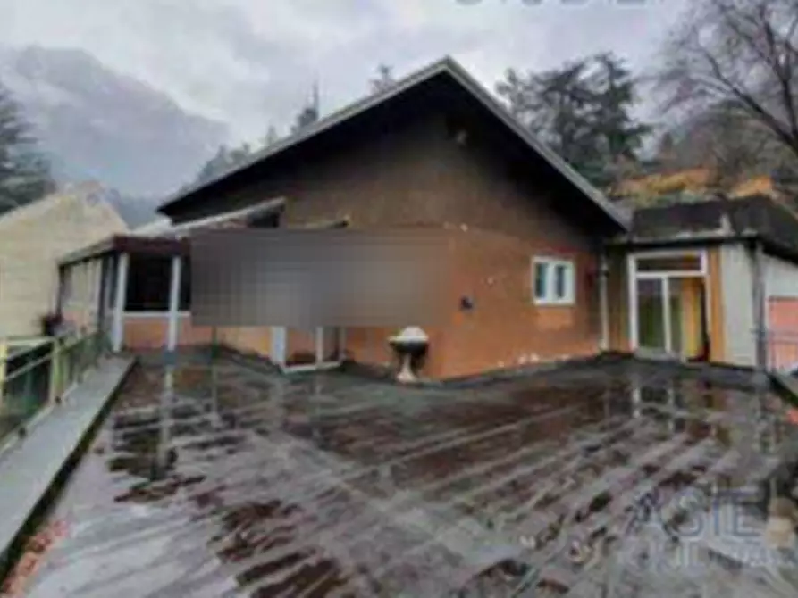 Immagine 3 di Hotel in vendita  in Via delle Terme a Angolo Terme