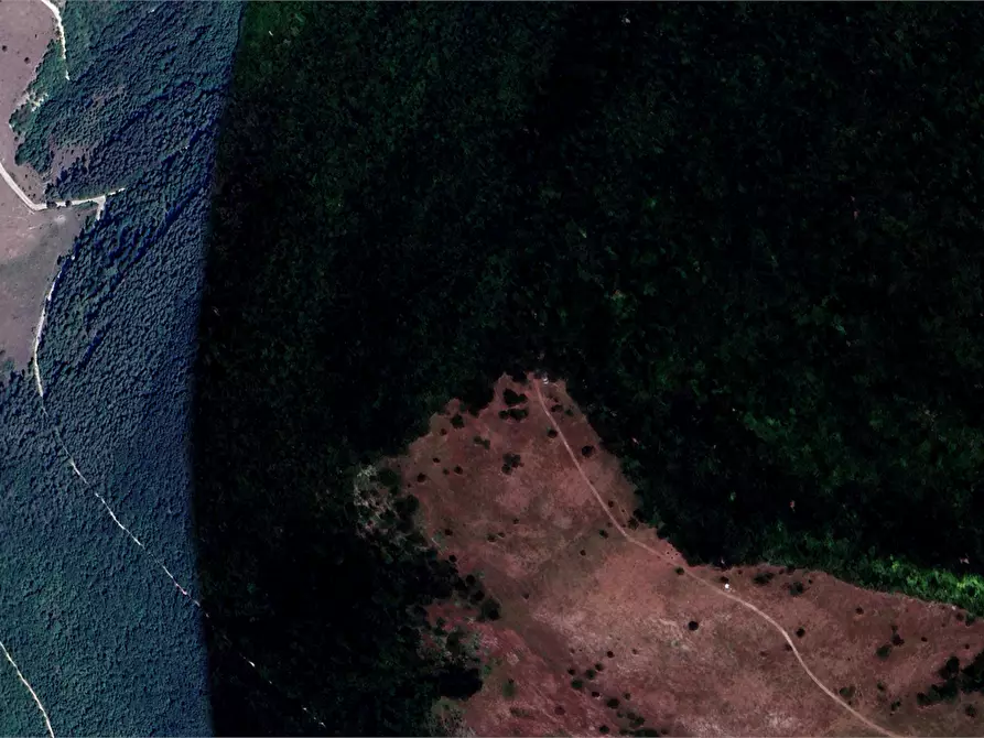 Immagine 10 di Casa indipendente in vendita  in Strada Monte Paganuccio a Cagli