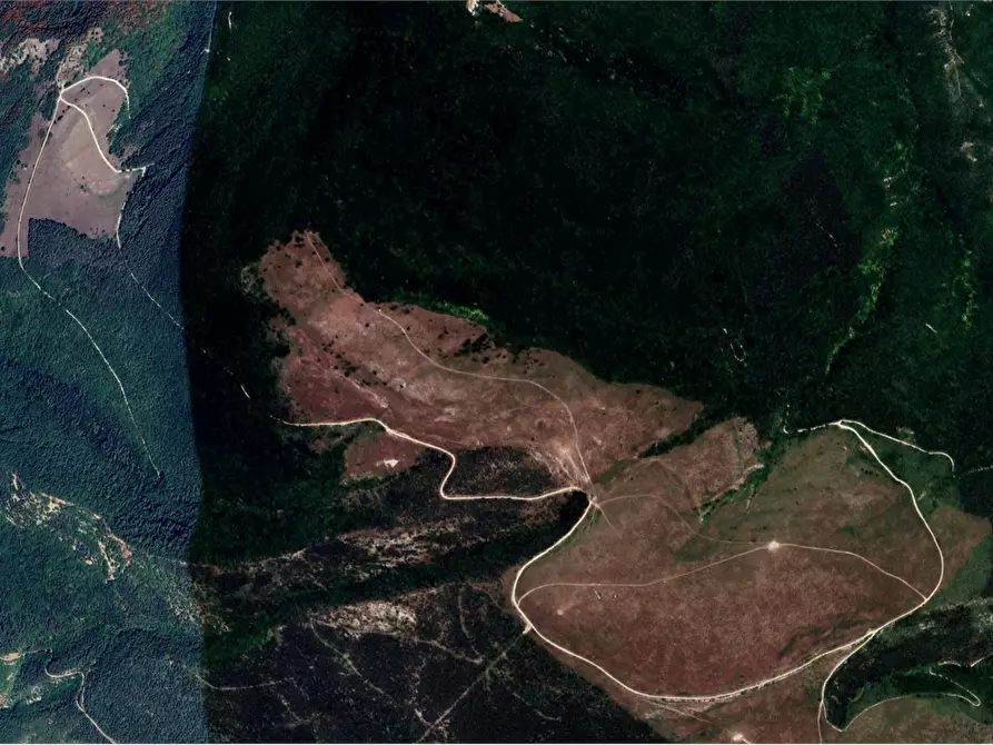 Immagine 11 di Casa indipendente in vendita  in Strada Monte Paganuccio a Cagli