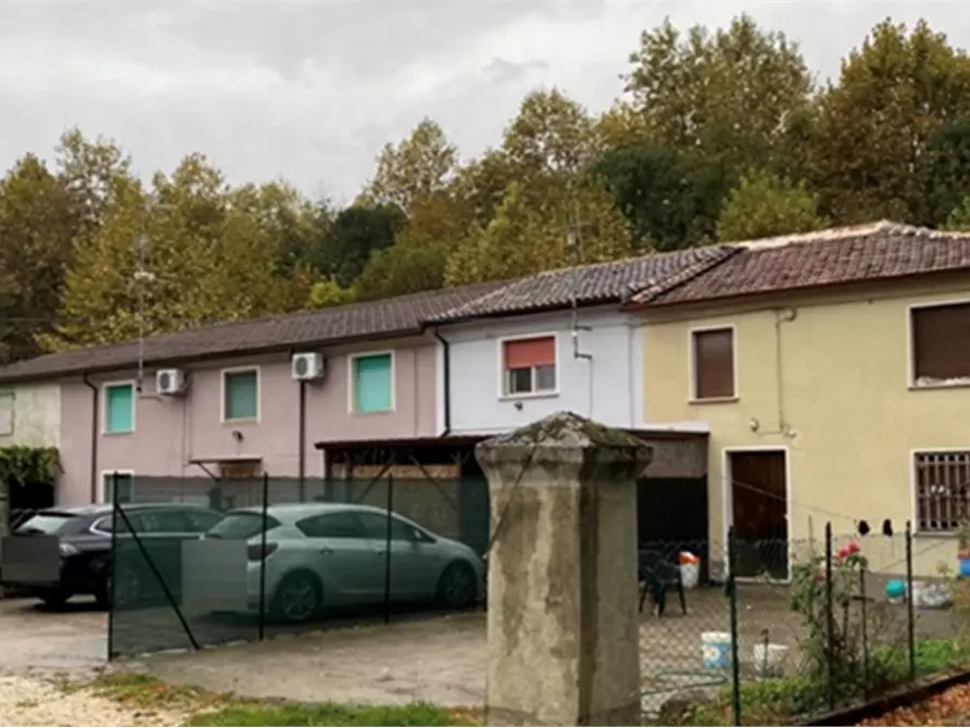 Immagine 2 di Villa in vendita  in Stradello Campestre a Villimpenta