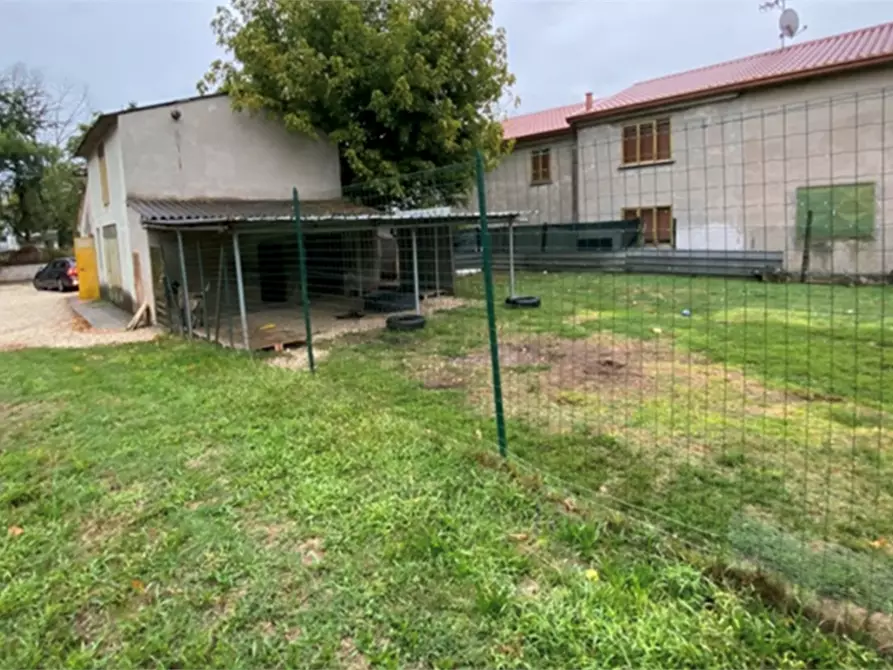 Immagine 4 di Villa in vendita  in Stradello Campestre a Villimpenta