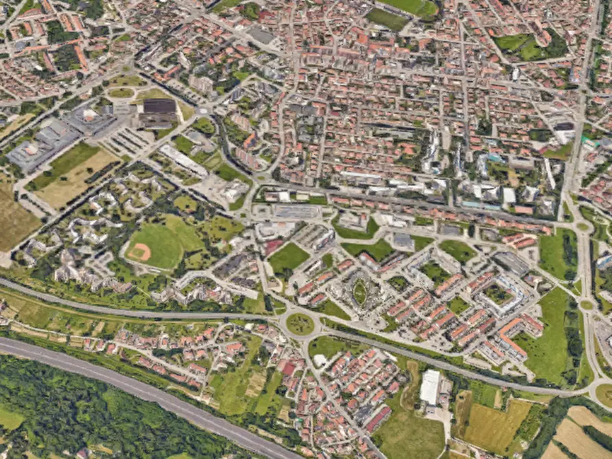 Immagine 5 di Capannone industriale in vendita  in  Via Bonini  a Pesaro