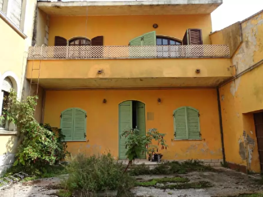 Immagine 5 di Appartamento in vendita  in Via Giuseppe Mazzini a Roverbella