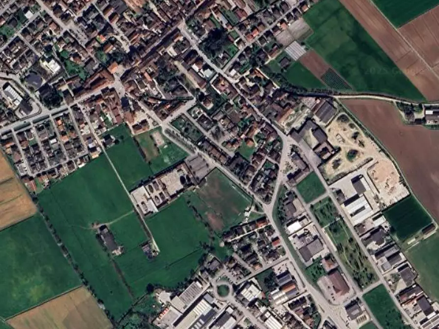 Immagine 6 di Appartamento in vendita  in Via Giuseppe Mazzini a Roverbella