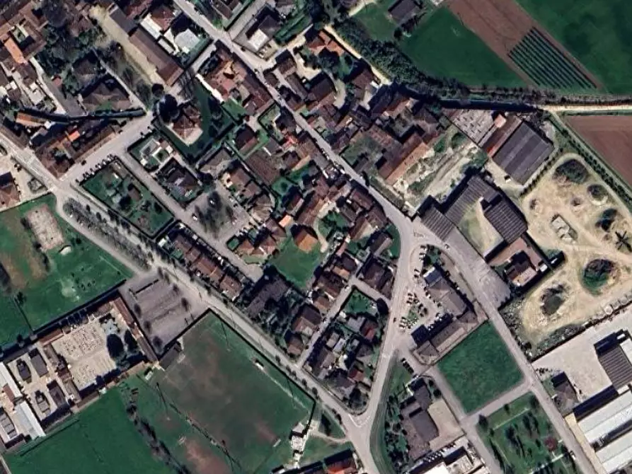 Immagine 8 di Appartamento in vendita  in Via Giuseppe Mazzini a Roverbella