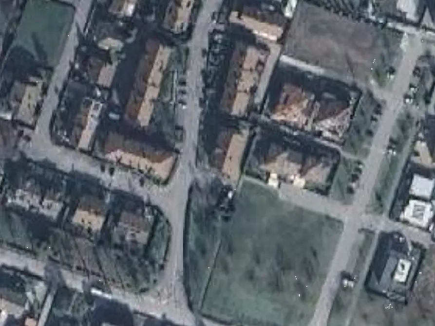 Immagine 1 di Terreno edificabile in vendita  in Via De Curtis a Cento