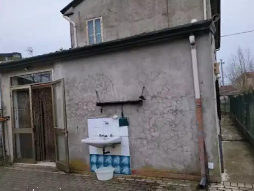 Immagine 6 di Porzione di casa in vendita  in Via Guglielmo Marconi a Pincara