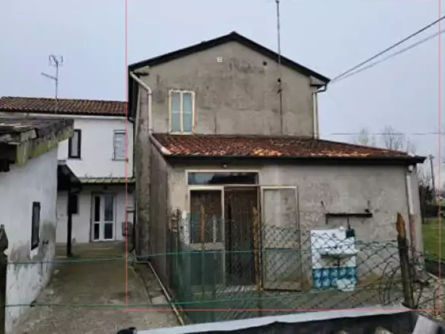 Immagine 13 di Porzione di casa in vendita  in Via Guglielmo Marconi a Pincara
