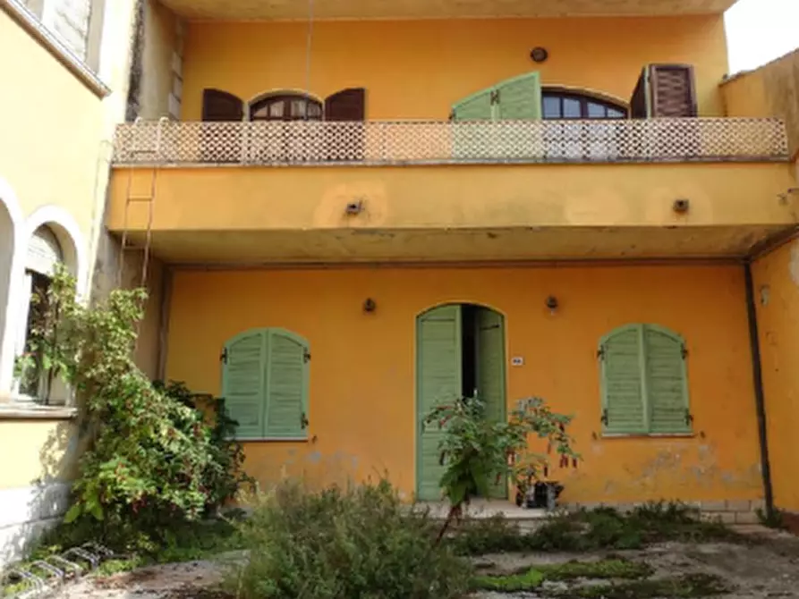 Immagine 1 di Appartamento in vendita  in Via Giuseppe Mazzini a Roverbella