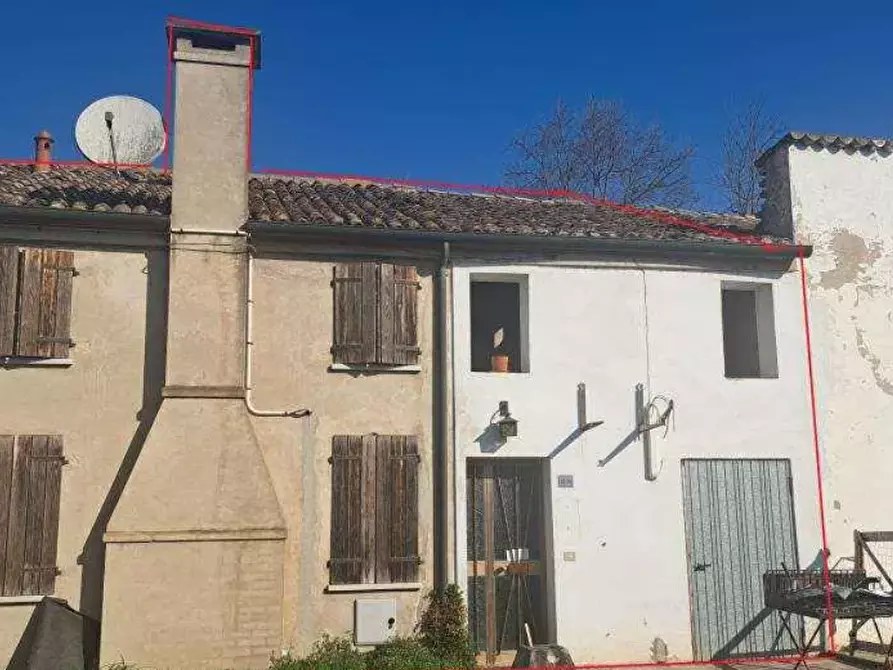 Immagine 1 di Porzione di casa in vendita  in Via Ronchegalli a Bosaro