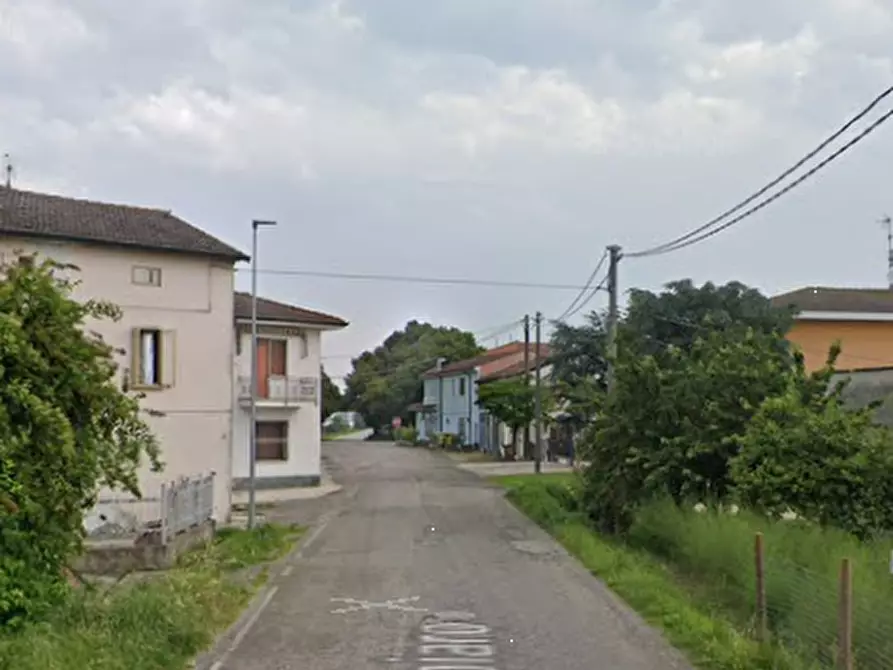 Immagine 16 di Appartamento in vendita  in Via Stoppiaro a Poggio Rusco