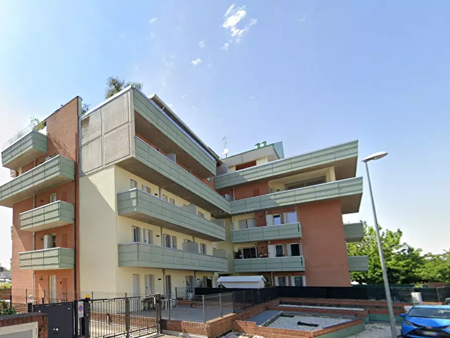 Immagine 5 di Appartamento in vendita  in Via Pietro Maroncelli a Rovigo