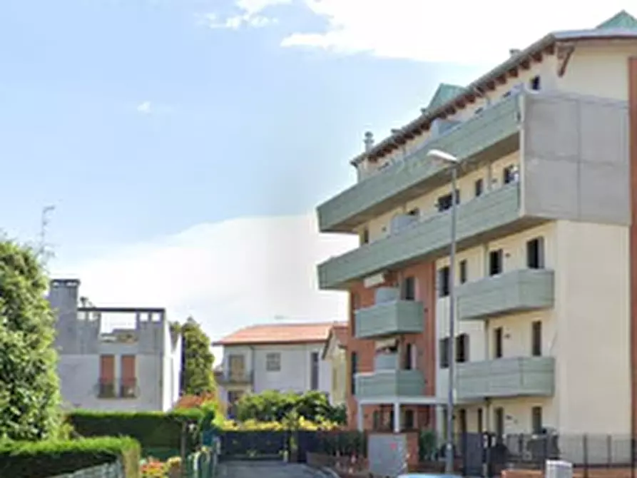 Immagine 7 di Appartamento in vendita  in Via Pietro Maroncelli a Rovigo