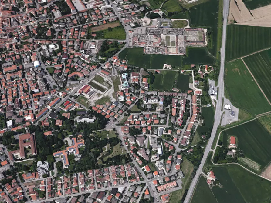 Immagine 11 di Appartamento in vendita  in Via Pietro Maroncelli a Rovigo