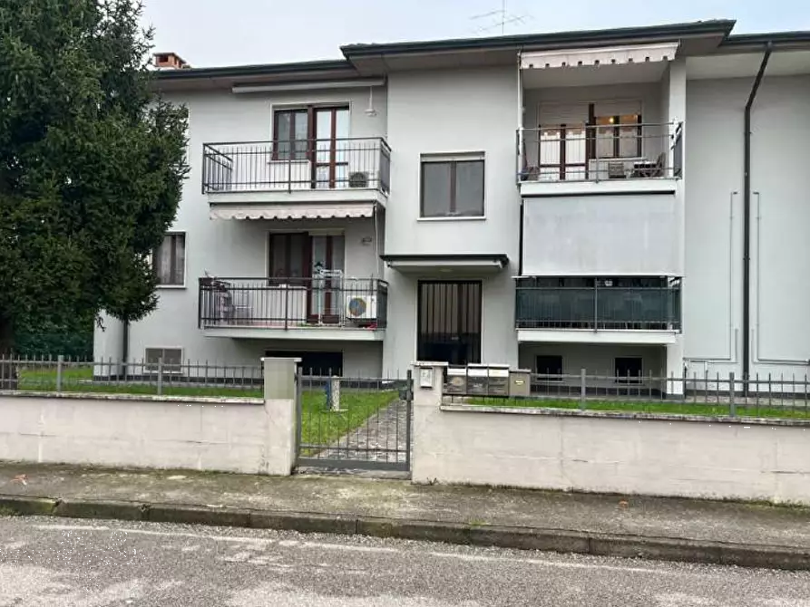 Immagine 5 di Appartamento in vendita  in Via P. P. Pasolini a Porto Mantovano