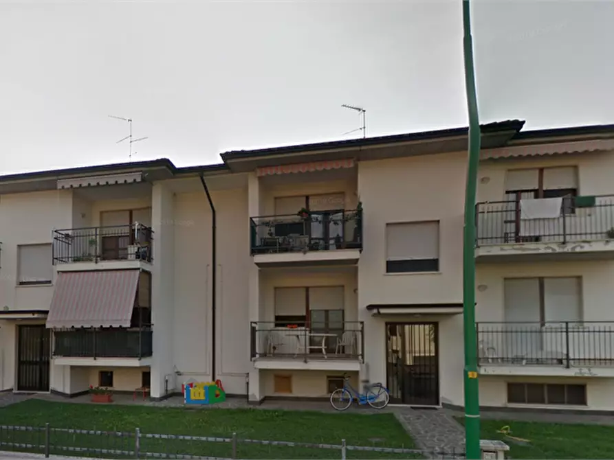 Immagine 10 di Appartamento in vendita  in Via P. P. Pasolini a Porto Mantovano