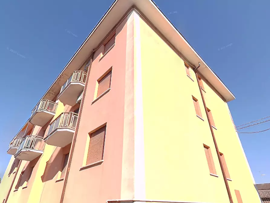 Immagine 5 di Appartamento in vendita  in Via Giuseppe Garibaldi  a Borgo Mantovano