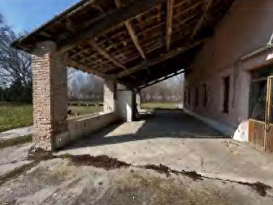 Immagine 9 di Appartamento in vendita  in Via Randaccio a Roncoferraro