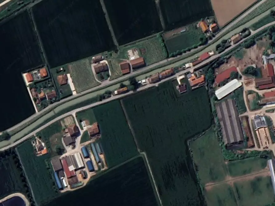 Immagine 20 di Appartamento in vendita  in Via Randaccio a Roncoferraro