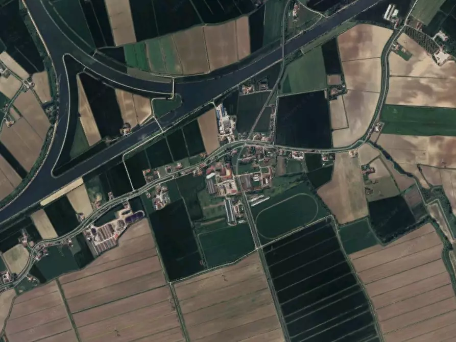 Immagine 22 di Appartamento in vendita  in Via Randaccio a Roncoferraro