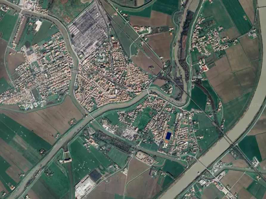 Immagine 4 di Appartamento in vendita  in Via della Libertà a Bondeno