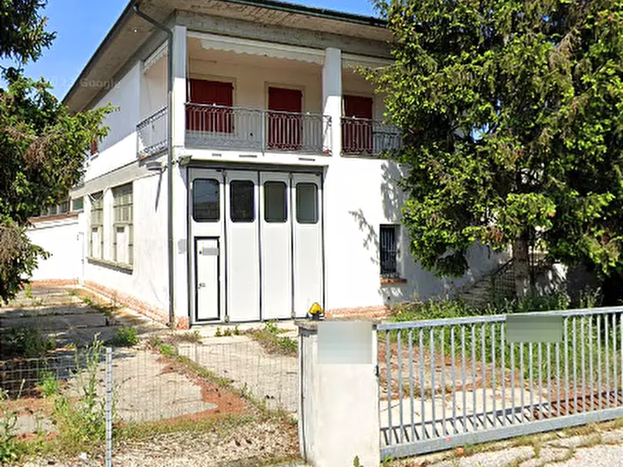 Immagine 2 di Capannone industriale in vendita  in Via Luigi Galvani a San Benedetto Po