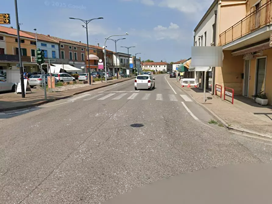 Immagine 21 di Appartamento in vendita  in Via Garzara a Borgo Veneto