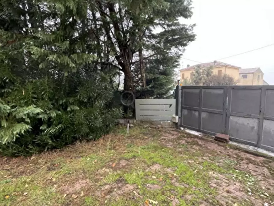 Immagine 5 di Magazzino in vendita  in Via Padusa a Poggio Renatico