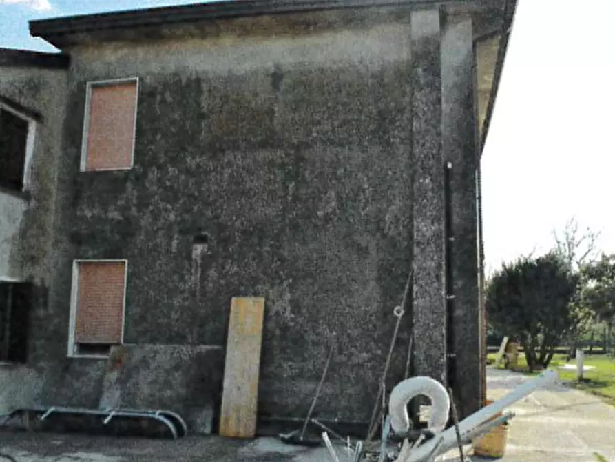 Immagine 8 di Porzione di casa in vendita  in Via San Lorenzo a Pontelongo