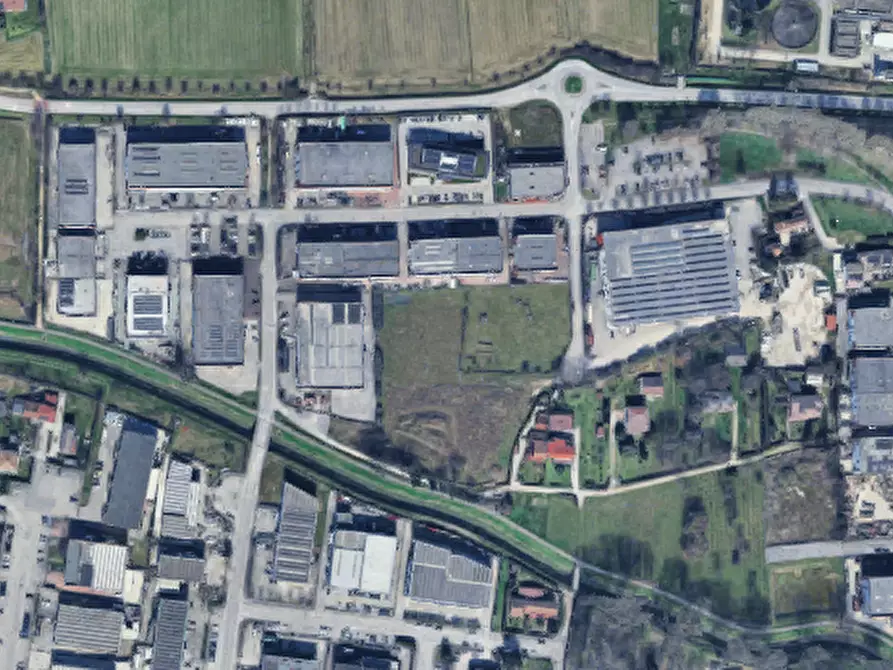 Immagine 13 di Laboratorio in vendita  in Via A. Brustolon a Abano Terme