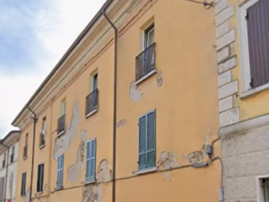 Immagine 10 di Appartamento in vendita  in Via Ascoli a Castiglione Delle Stiviere