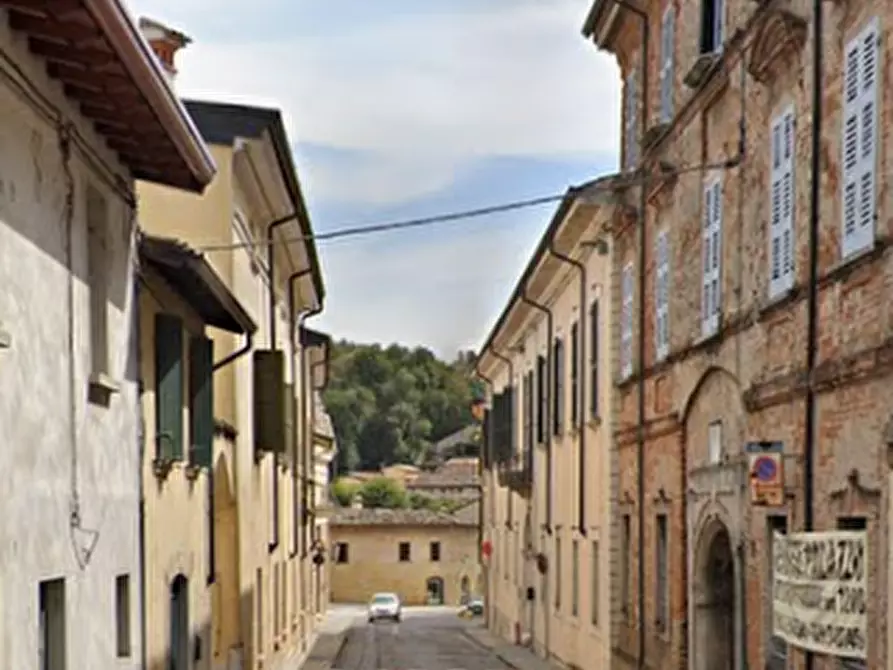 Immagine 19 di Appartamento in vendita  in Via Ascoli a Castiglione Delle Stiviere