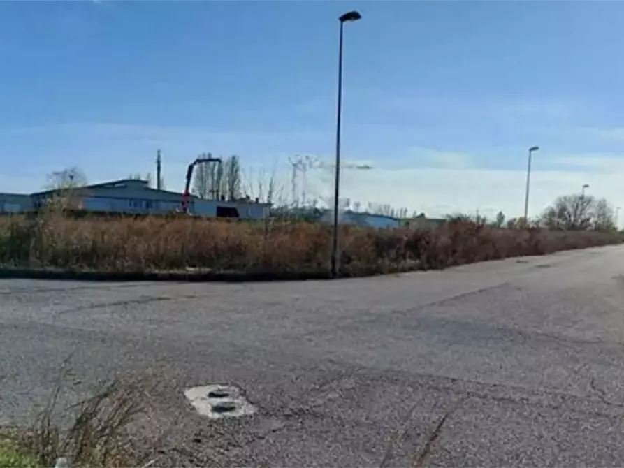 Immagine 5 di Terreno edificabile in vendita  in Via Pietro Nenni  a Fratta Polesine