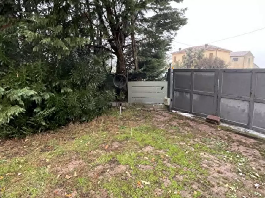 Immagine 9 di Villa in vendita  in Via Padusa a Poggio Renatico