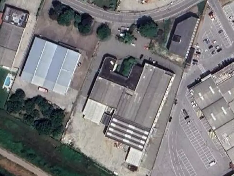 Immagine 22 di Appartamento in vendita  in Via Aldo Moro a Viadana