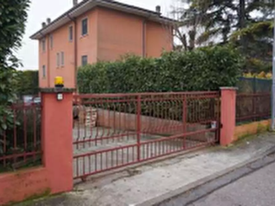 Immagine 4 di Appartamento in vendita  in Via Ungaretti a Curtatone