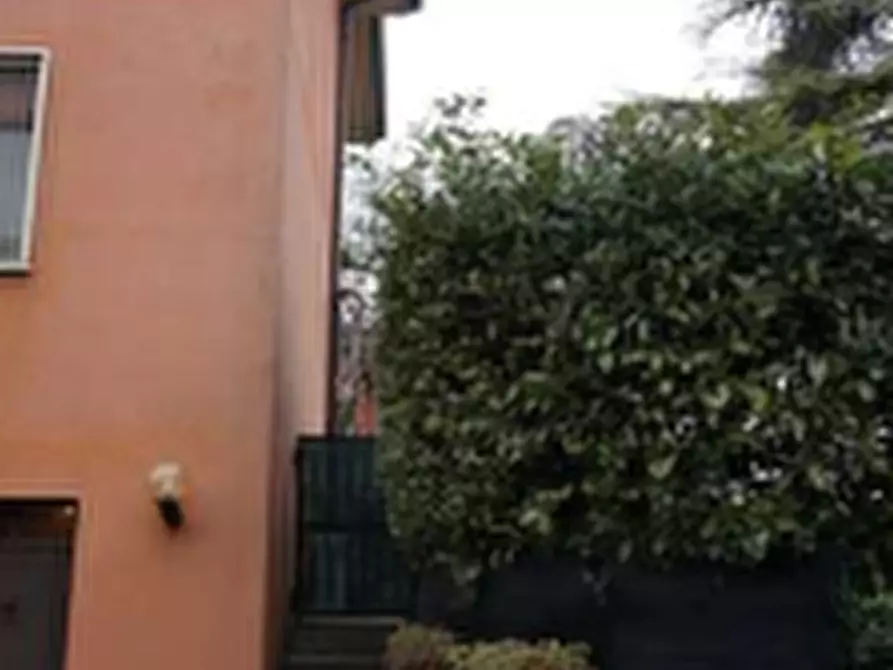 Immagine 9 di Appartamento in vendita  in Via Ungaretti a Curtatone